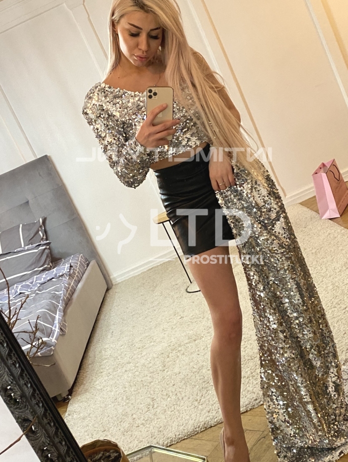 проститутка Alisa, анкета 384409, 26 лет, метро Октябрьская, цена от 10к/час