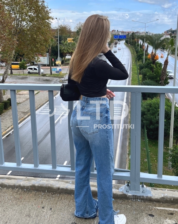 проститутка Алина, анкета 406384, 24 года, метро Октябрьское поле, цена от 7к/час