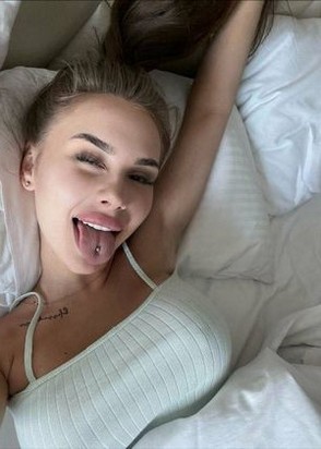 шлюха Карина, анкета 463000, 22 года, метро , фото 2