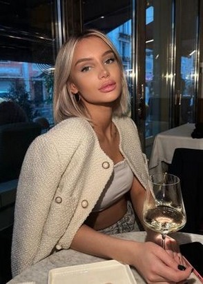 индивидуалка Эля, анкета 477080, 23 года, метро Крылатское, фото 1