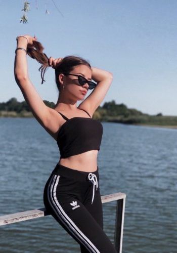 Путана Кира (26), Бульвар адмирала Ушакова, 3,500 ₽ час, Массаж расслабляющий, Окончание на лицо, тел +7(991)642-18-72