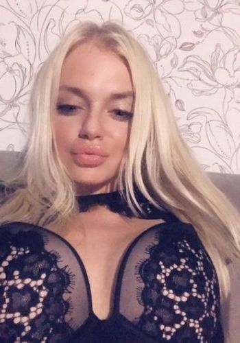 Шлюха Алексия (27), Лубянка, 4,000 ₽ час, Окончание в рот, Окончание на грудь, тел +7(902)312-18-15