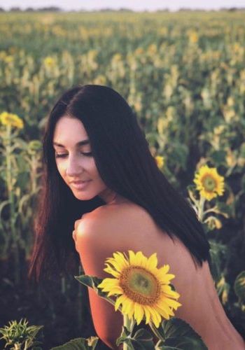 Массажистка  Янка (25), 5,000 ₽ час, Минет в машине, Окончание на грудь, тел +7(988)237-86-64