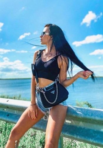 Шлюха Лиля (26), 5,000 ₽ час, Секс классический, Легкая доминация, тел +7(928)309-76-90