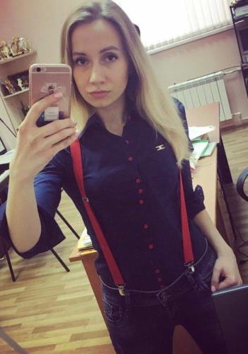 Путана Регина (25), 8,000 ₽ час, Минет в презервативе, Золотой дождь вам (мужчине), тел +7(904)954-19-53
