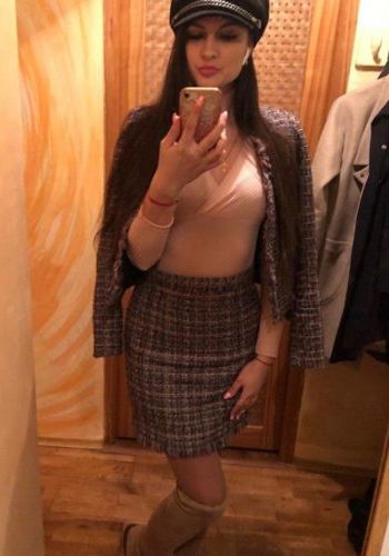 Жрица любви  Анюта (29), 5,000 ₽ час, Минет в машине, Госпожа, тел +7(904)921-56-40
