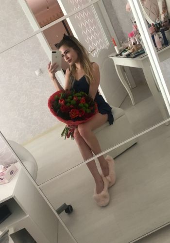 Девушка по вызову Света (26), Авиамоторная, 3,500 ₽ час, Секс классический, Массаж расслабляющий, тел +7(908)072-80-98