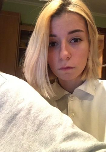 Жрица любви Карина (27), Косино, 3,500 ₽ час, Минет в презервативе, Золотой дождь мне (даме), тел +7(918)954-64-01