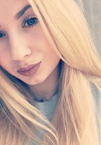Содержанка Аленка (26), Красносельская, 3,500 ₽ час, Минет в презервативе, Окончание на лицо, тел +7(931)390-61-72