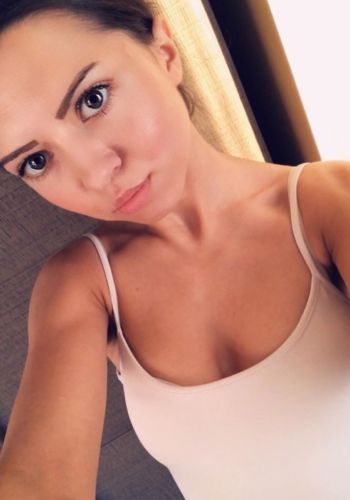 Шлюха Арина (26), Сокольники, 3,500 ₽ час, Минет без резинки, Трамплинг, тел +7(902)086-49-09