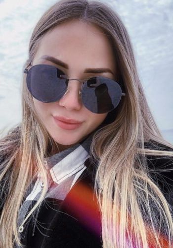 Девушка по вызову  Карина (27), Прокшино, 4,000 ₽ час, Массаж расслабляющий, Окончание на лицо, тел +7(937)149-28-20