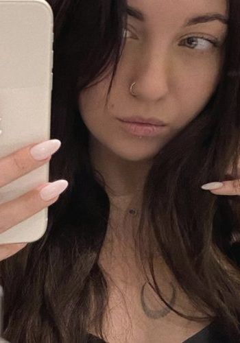 Проститутка  Эльза (23), Бульвар адмирала Ушакова, 3,000 ₽ час, Массаж эротический, Окончание на лицо, тел +7(904)139-75-27