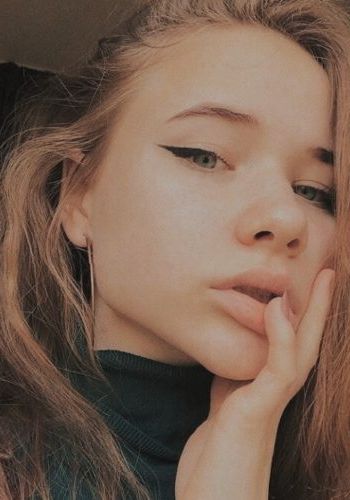 Профессионалка Лизочка (22), Волгоградский проспект, 3,500 ₽ час, Окончание на грудь, Трамплинг, тел +7(938)419-75-17