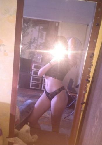Массажистка Инга (26), Лубянка, 3,500 ₽ час, Минет без резинки, Окончание на грудь, тел +7(919)476-93-69