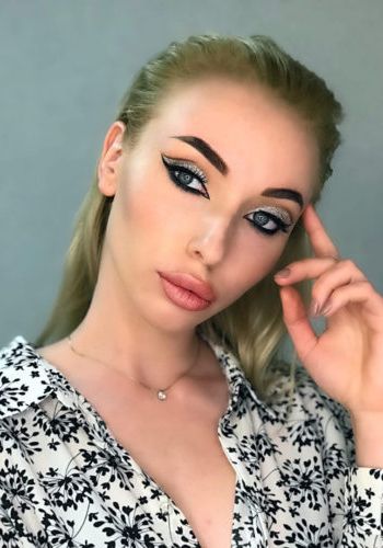 Массажистка Рита (25), Отрадное, 3,500 ₽ час, Минет глубокий, Окончание на лицо, тел +7(928)253-72-49