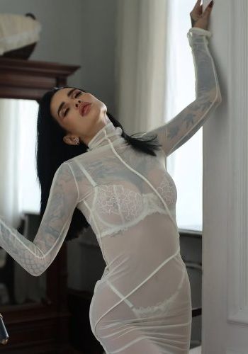 Массажистка Ева (22), Павелецкая, 10,000 ₽ час, Массаж эротический, Фистинг классический, тел +7(989)276-20-91