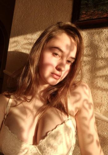 Проститутка Анна (28), Пионерская, 3,000 ₽ час, Окончание в рот, Окончание на лицо, тел +7(987)821-09-34