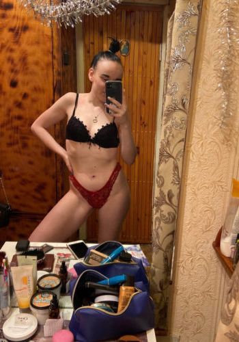 Путана Инна (26), Площадь Ильича, 3,500 ₽ час, Минет без резинки, Окончание на лицо, тел +7(953)084-67-97