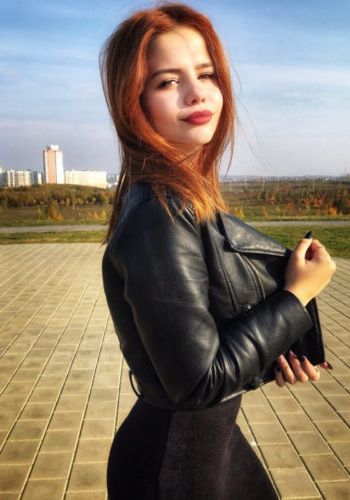 Проститутка Микки (27), Площадь Ильича, 3,000 ₽ час, Минет в презервативе, Окончание на грудь, тел +7(908)138-38-46