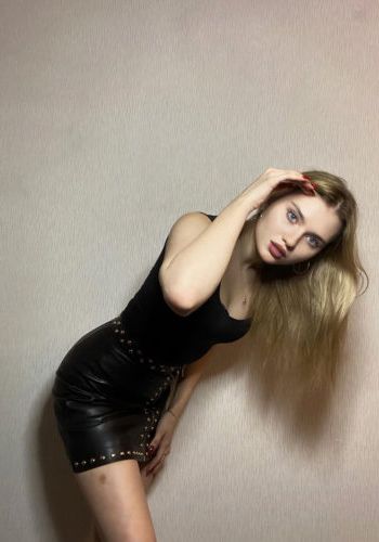 Куртизанка Молли (28), Площадь Ильича, 3,000 ₽ час, Минет глубокий, Легкая доминация, тел +7(927)682-25-46