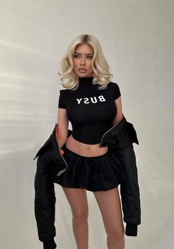 Путана Лада (29), Третьяковская, 7,000 ₽ час, Секс классический, Ролевые игры, тел +7(902)408-34-25