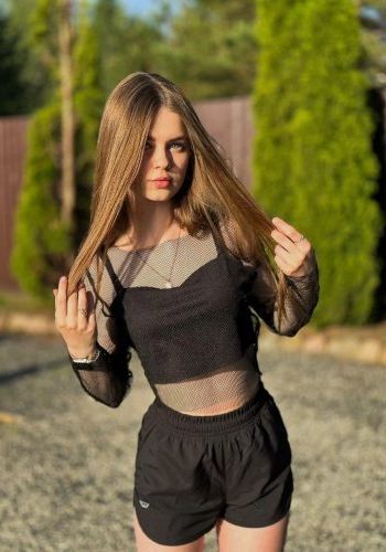 Массажистка Светланка (28), Теплый Стан, 10,000 ₽ час, Минет в презервативе, Минет без резинки, тел +7(995)503-23-62