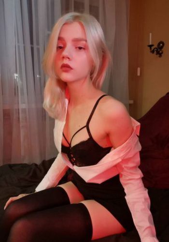 Путана Соня (26), Алтуфьево, 3,000 ₽ час, Окончание на грудь, Окончание на лицо, тел +7(995)834-63-51