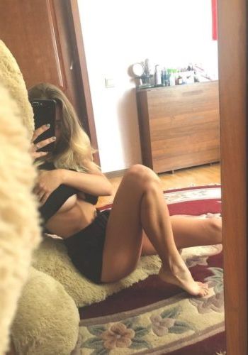 Путана Рита (25), Университет, 3,000 ₽ час, Секс классический, Окончание на грудь, тел +7(937)830-27-92