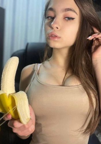 Путана Карина (22), 3,000 ₽ час, Минет в машине, Окончание на лицо, тел +7(999)839-93-61