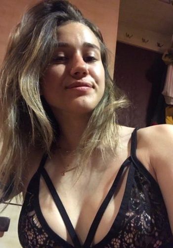 Жрица любви Клава (29), 3,000 ₽ час, Минет без резинки, Минет глубокий, тел +7(952)105-39-96