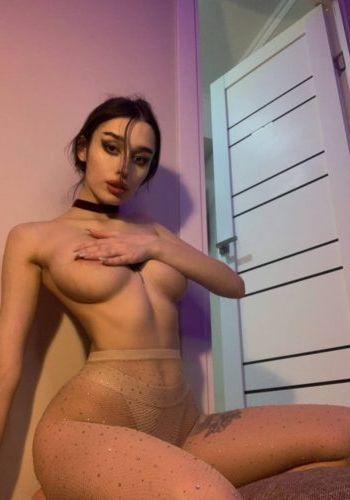 Куртизанка Людочка (28), 3,000 ₽ час, Минет без резинки, Окончание на грудь, тел +7(919)137-61-48