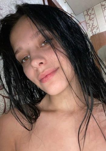 Массажистка Люба (22), 3,000 ₽ час, Минет в презервативе, Минет без резинки, тел +7(995)079-24-81