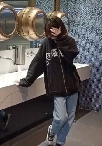 Шлюха Дарья (27), 3,000 ₽ час, Минет без резинки, Легкая доминация, тел +7(999)258-16-29