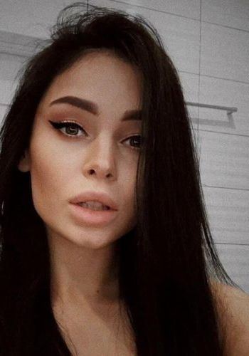 Шлюха Яна (25), 3,500 ₽ час, Минет в презервативе, Окончание на грудь, тел +7(938)592-32-04