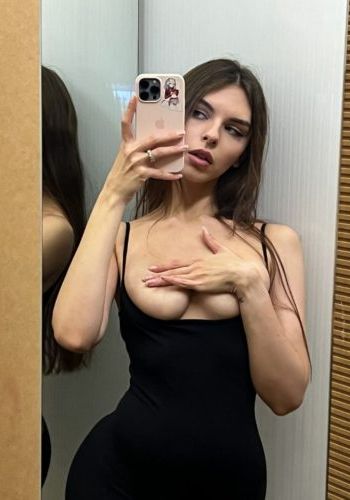 Девушка по вызову Ярослава (26), Библиотека имени Ленина, 3,000 ₽ час, Минет в презервативе, Минет в машине, тел +7(919)096-95-94