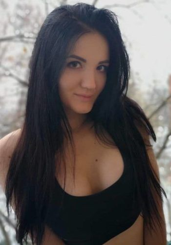Жрица любви Кристина (28), Варшавская, 3,000 ₽ час, Минет в презервативе, Окончание на грудь, тел +7(919)129-23-87