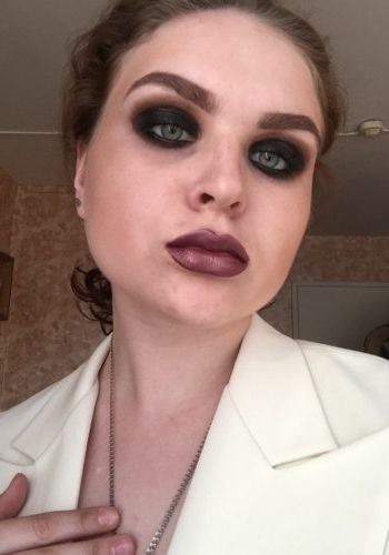 Массажистка Елена (26), Хорошевская, 3,000 ₽ час, Минет в презервативе, Госпожа, тел +7(991)593-50-61