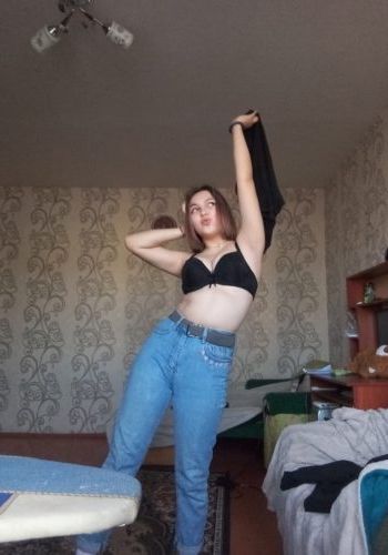 Проститутка Яна (29), 3,000 ₽ час, Минет в презервативе, Окончание на лицо, тел +7(919)945-16-92