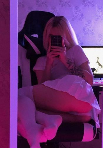 Жрица любви Ника (22), Немчиновка, 3,000 ₽ час, Минет без резинки, Массаж расслабляющий, тел +7(904)487-39-01