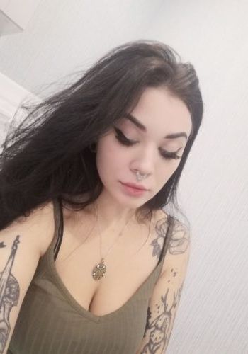 Массажистка Ольга (27), Кунцевская, 3,000 ₽ час, Минет в презервативе, Окончание на лицо, тел +7(904)417-18-63