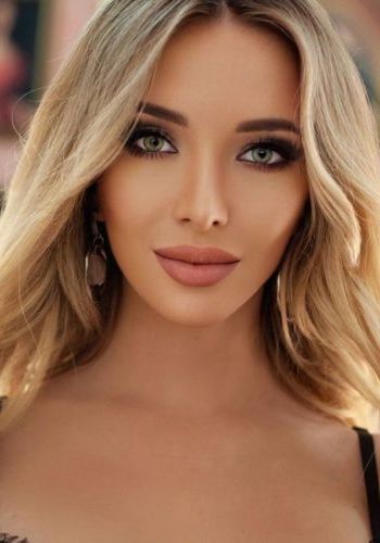 Ночная бабочка Елена (27), Битцевский парк, 3,000 ₽ час, Минет в презервативе, Окончание на грудь, тел +7(902)982-49-51