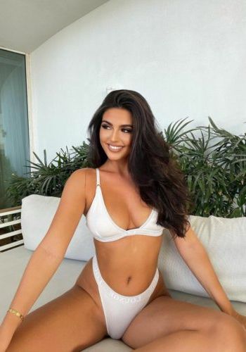 Путана Лика (27), Аминьевская, 3,000 ₽ час, Минет в презервативе, Массаж эротический, тел +7(900)357-04-37