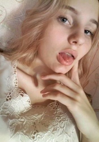 Шлюха Настя (22), Выставочная, 3,000 ₽ час, Массаж эротический, Окончание на лицо, тел +7(953)601-47-38