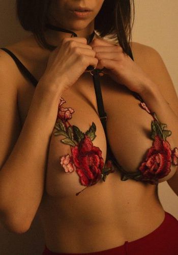 Проститутка Полина (32), Кунцевская, 4,000 ₽ час, Секс классический, Окончание на лицо, тел +7(927)218-58-37