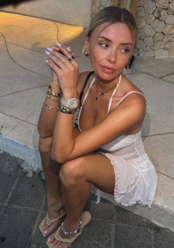 Куртизанка Василиса (29), Опалиха, 4,000 ₽ час, Минет в презервативе, Минет без резинки, тел +7(989)357-92-60
