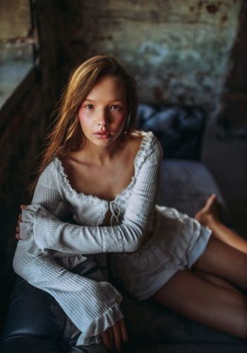 Шлюха Галина (28), Планерная, 8,000 ₽ час, Минет в презервативе, Массаж эротический, тел +7(987)964-06-60