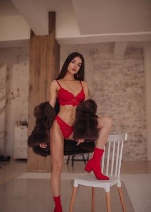 Массажистка Жанна (20), Чеховская, 5,000 ₽ час, Золотой дождь вам (мужчине), Игры, тел +7(902)537-25-08