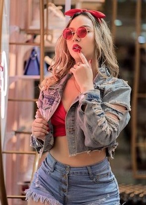 Ночная бабочка Мишель (22), Щукинская, 5,000 ₽ час, Стриптиз не профи, Фетиш, тел +7(902)327-74-15