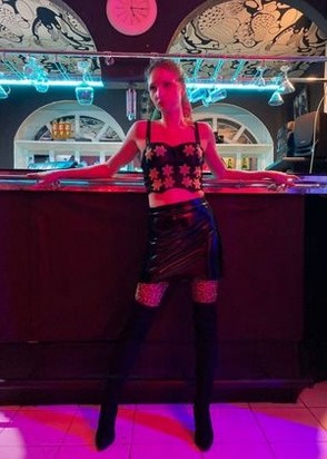 Профессионалка Марина (28), Чкаловская, 3,000 ₽ час, Секс анальный, Окончание на грудь, тел +7(928)831-87-02