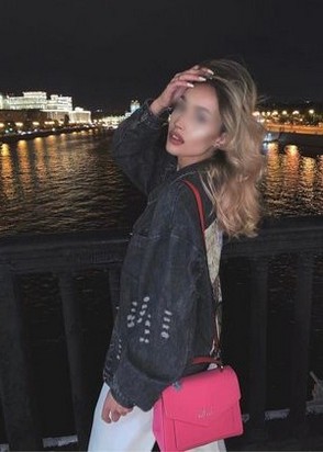 Девушка по вызову Лиза (25), Смоленская, 10,000 ₽ час, Секс классический, Минет без резинки, тел +7(999)927-12-84
